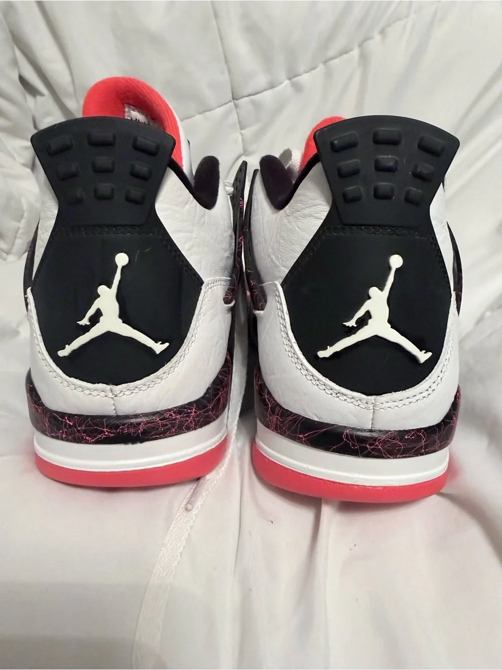 Men’s 10.5 Air Jordan 4 Retro 'Pale Citron' (also known as 